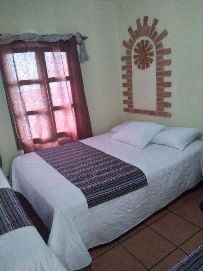 Hotel Acatenango Inn Антигуа-Гватемала Экстерьер фото