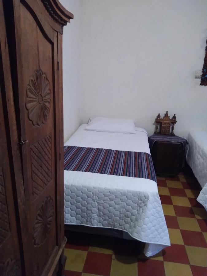 Hotel Acatenango Inn Антигуа-Гватемала Экстерьер фото