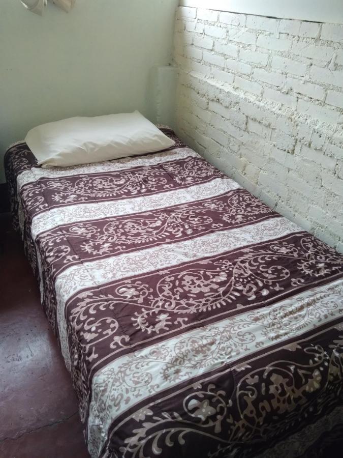 Hotel Acatenango Inn Антигуа-Гватемала Экстерьер фото