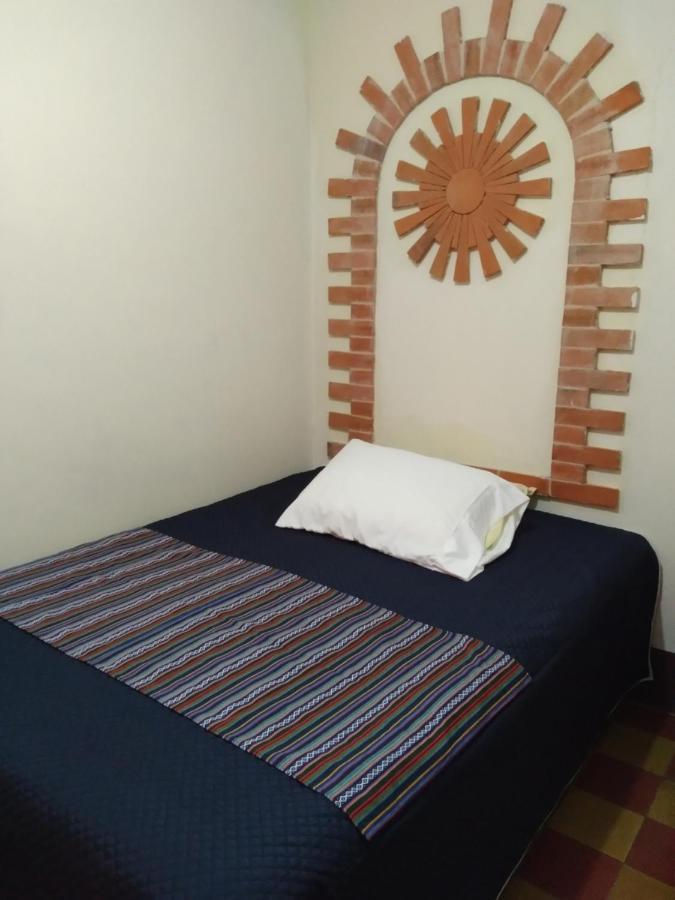 Hotel Acatenango Inn Антигуа-Гватемала Экстерьер фото